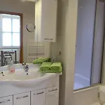 Hotelalternative Deluxe App Erste Etage Mit 2 Schlafzimmer Haus 63 זולינגן