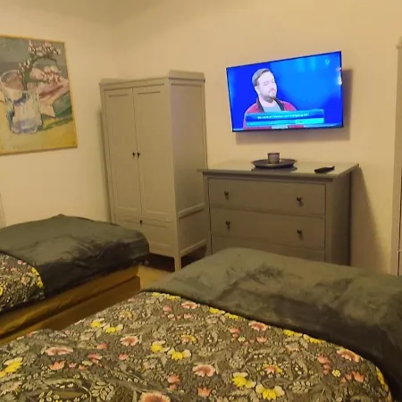 Hotelalternative Deluxe App Erste Etage Mit 2 Schlafzimmer Haus 63 졸링겐